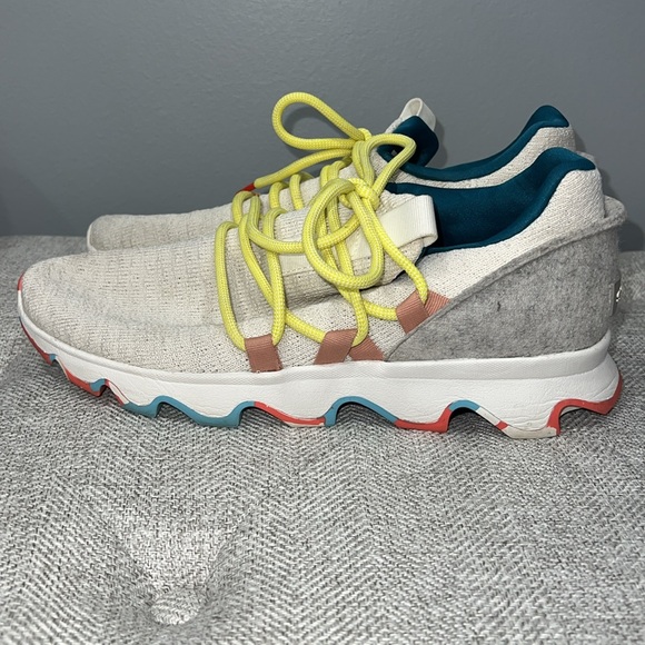 Sorel Kinetic Lace Sneaker Sea Salt SOLD OUT Used Dirty Size 9.5 Multi colored - Picture 7 of 10